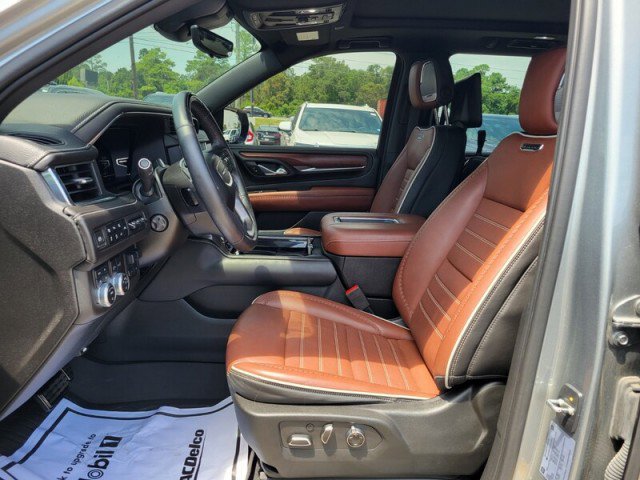 Used 2023 GMC Yukon Denali Ultimate w/ LPO, Floor Liner Package image 26