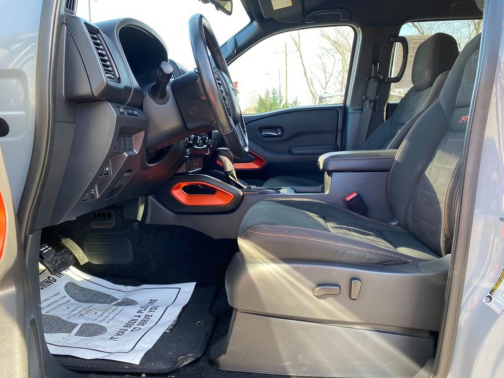 Used 2023 Nissan Frontier PRO-4X w/ Technology Package image 10