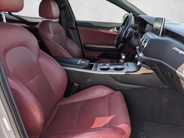 Used 2018 Kia Stinger GT1 RWD image 17