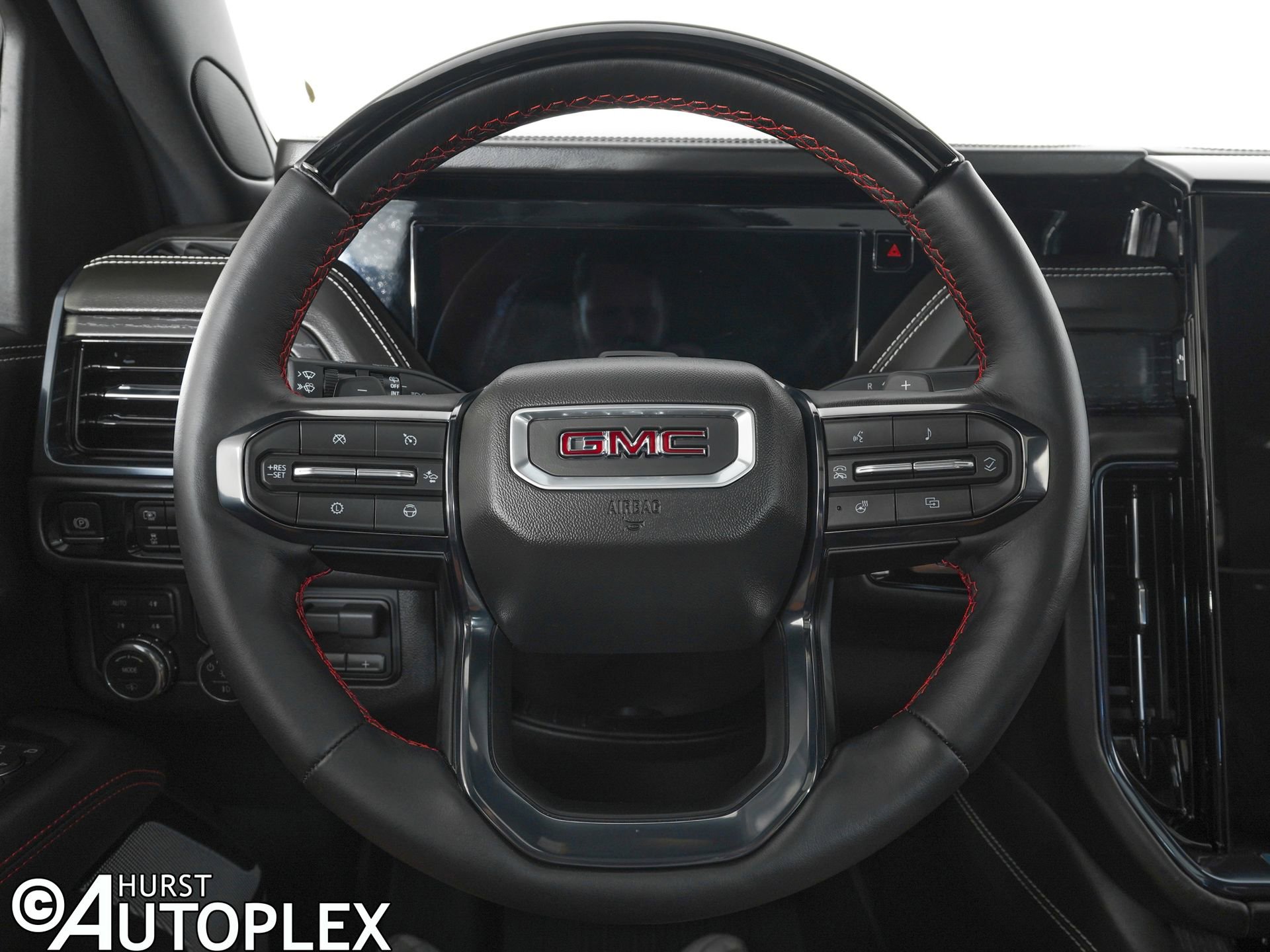 Used 2026 GMC Yukon AT4 Ultimate w/ LPO, Floor Liner Package image 20