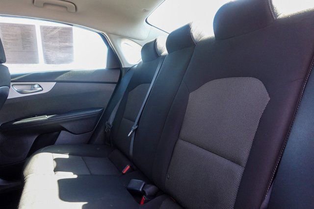 Used 2023 Kia Forte LXS w/ LXS Technology Package image 25