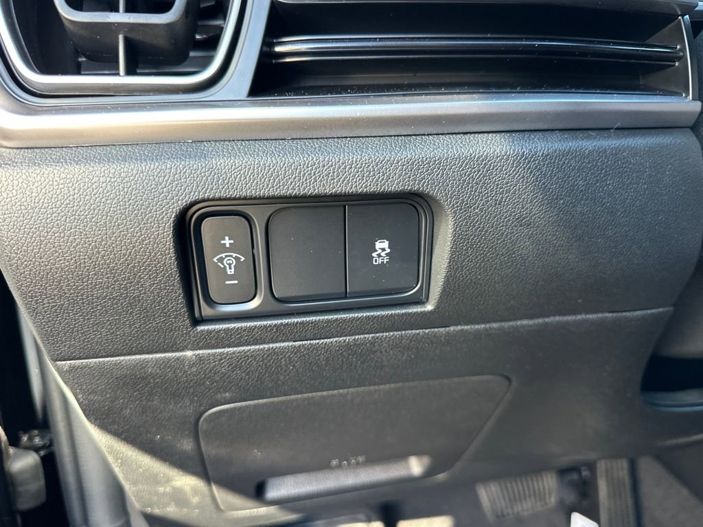 New 2026 Kia Sorento LX FWD image 12