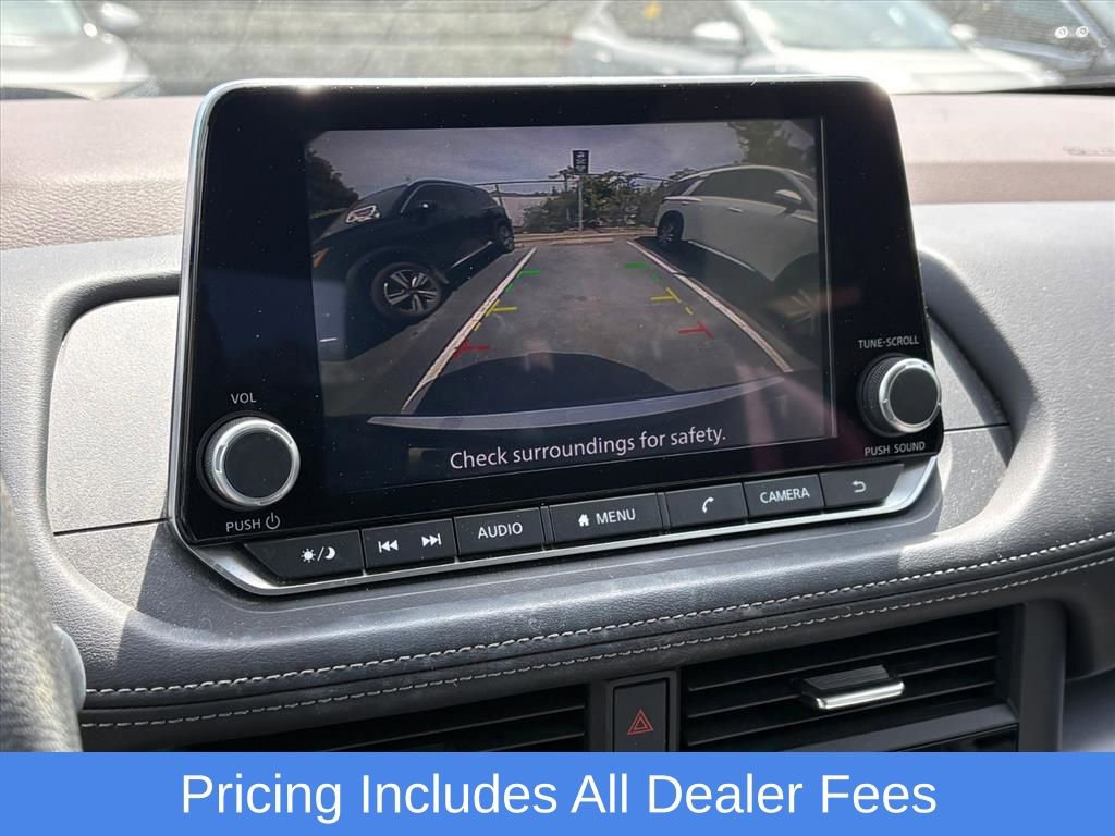 Certified 2023 Nissan Rogue SV FWD image 9