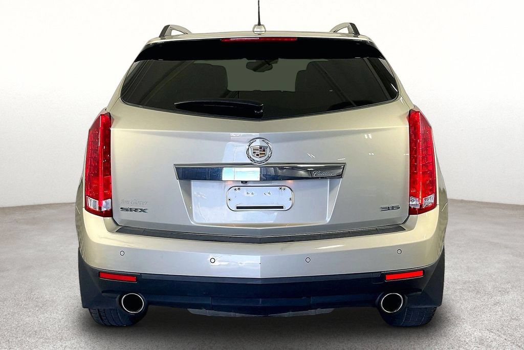 Used 2016 Cadillac SRX Luxury w/ Driver Awareness Package FWD image 5