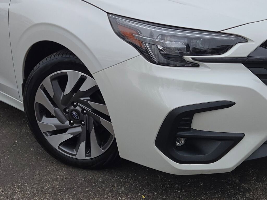 Certified 2023 Subaru Legacy Limited image 3