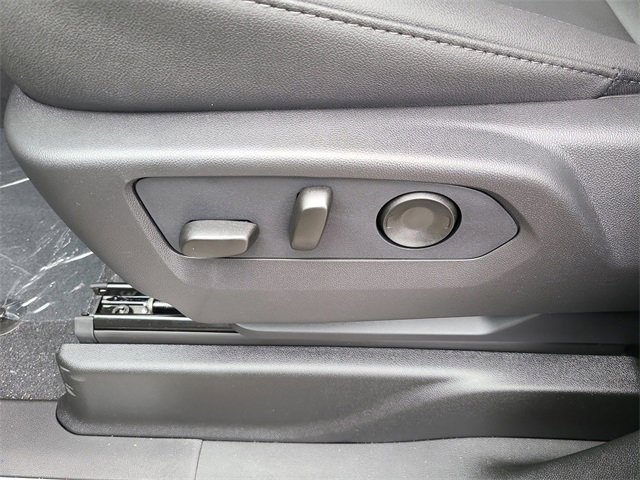 New 2025 Chevrolet Tahoe LT w/ Comfort Package image 16