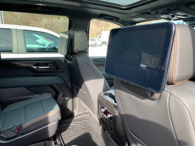 New 2026 GMC Yukon XL AT4 w/ AT4 Premium Plus Package image 20