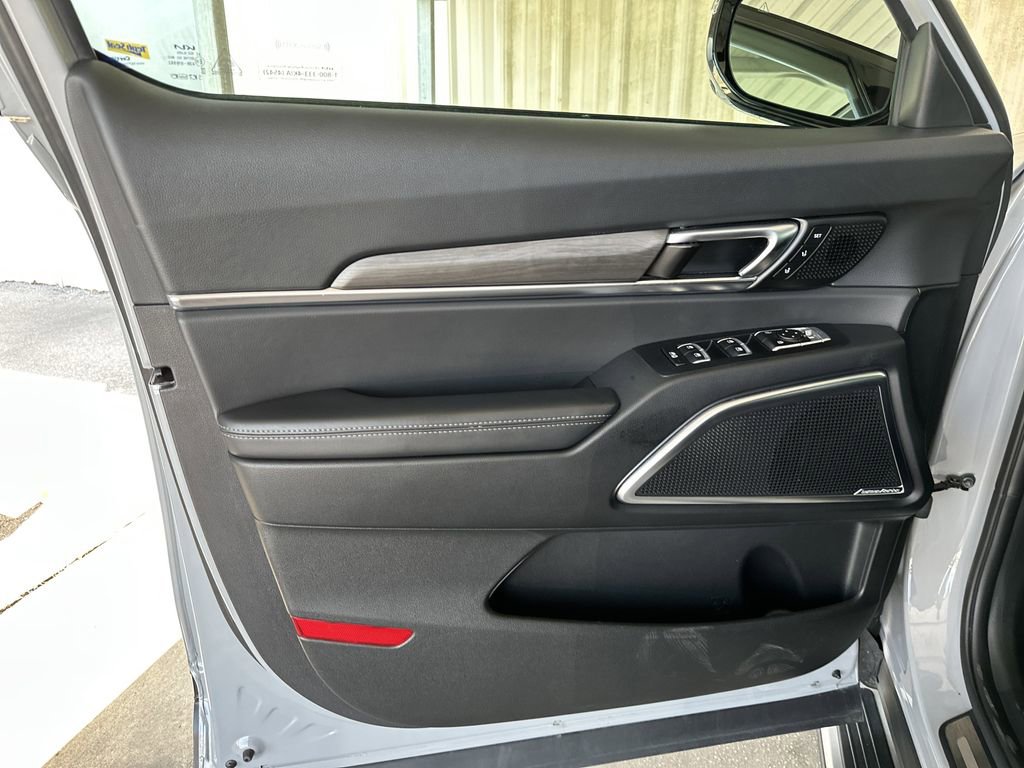 Used 2024 Kia Telluride SX X-Line AWD/4WD image 11