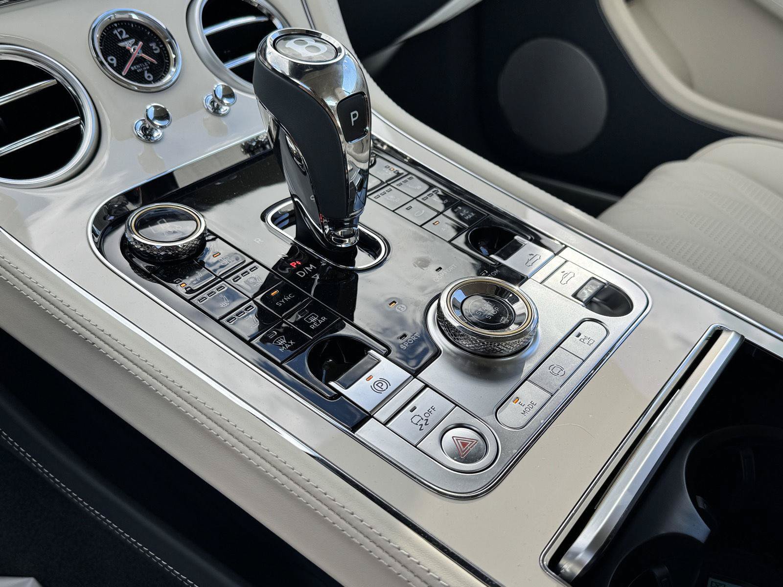 New 2026 Bentley Continental GT Azure AWD/4WD image 25