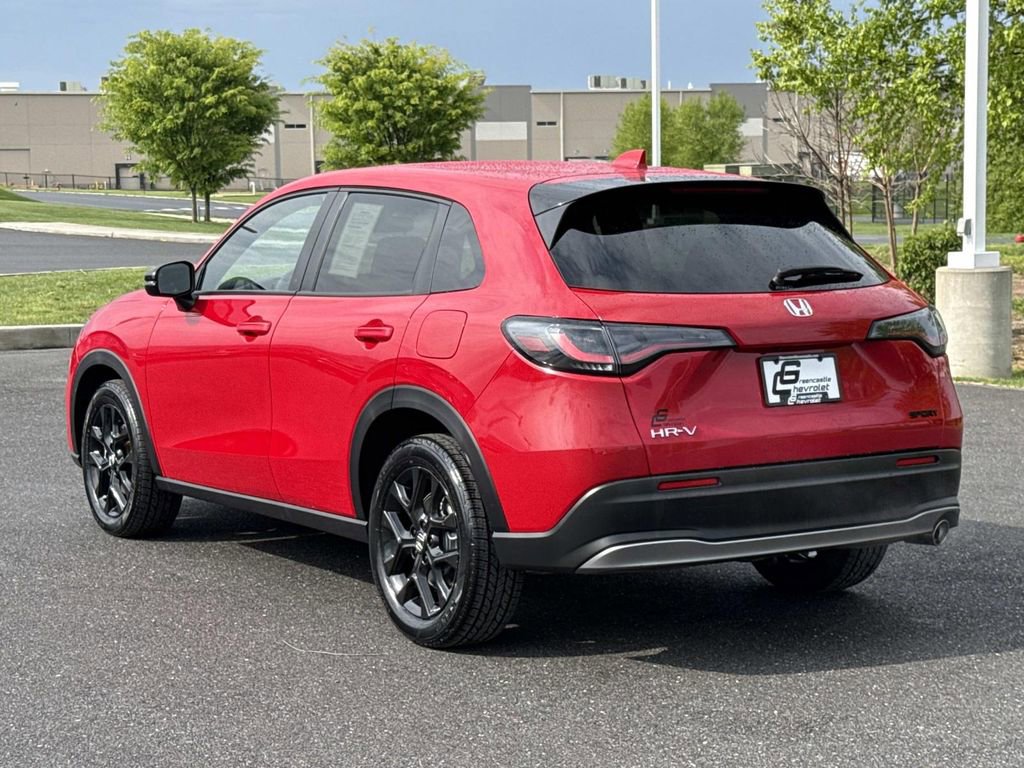 Used 2025 Honda HR-V Sport image 27