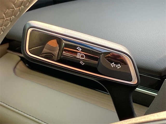 Used 2024 Lincoln Nautilus Reserve w/ Equipment Group 203A image 21