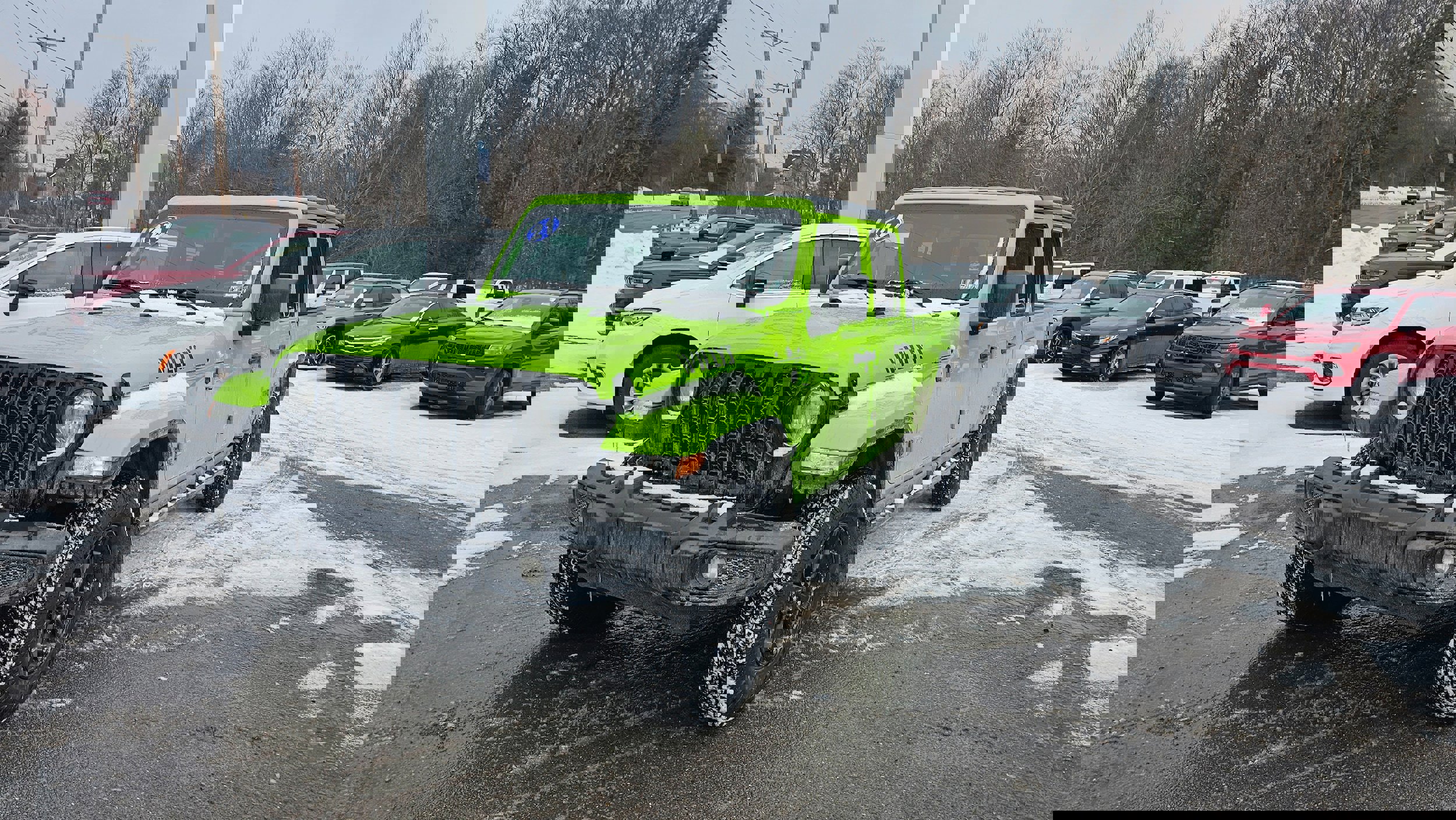 Used 2021 Jeep Gladiator Willys image 3