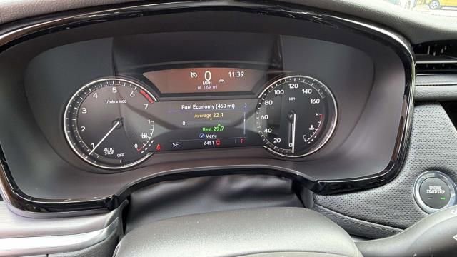 Used 2025 Cadillac XT5 Luxury w/ LPO, Floor Liner Package FWD image 16