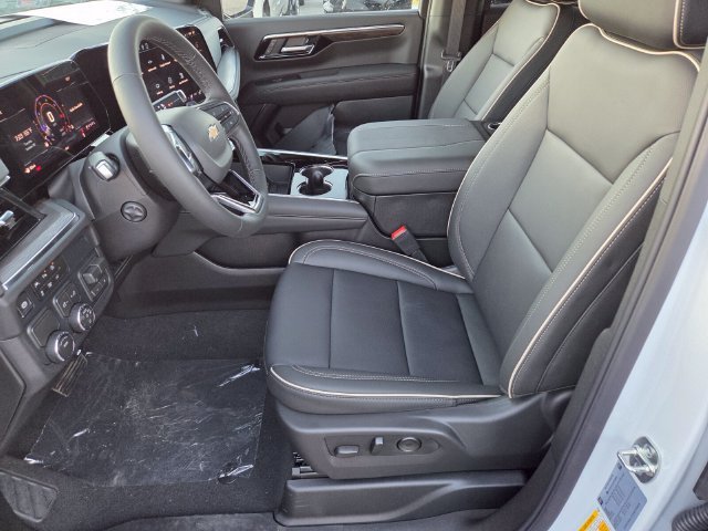 New 2027 Chevrolet Tahoe Premier w/ Sun And Tow Package RWD image 6