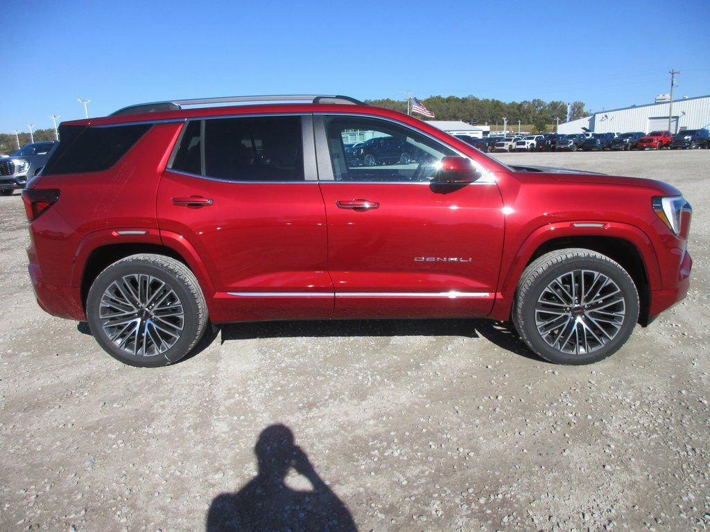 New 2026 GMC Terrain Denali image 3