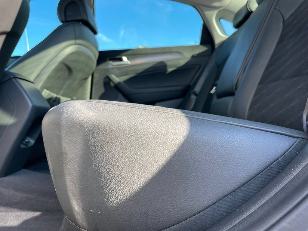 Used 2017 Hyundai Sonata Sport w/ Value Edition Package 02 FWD image 39