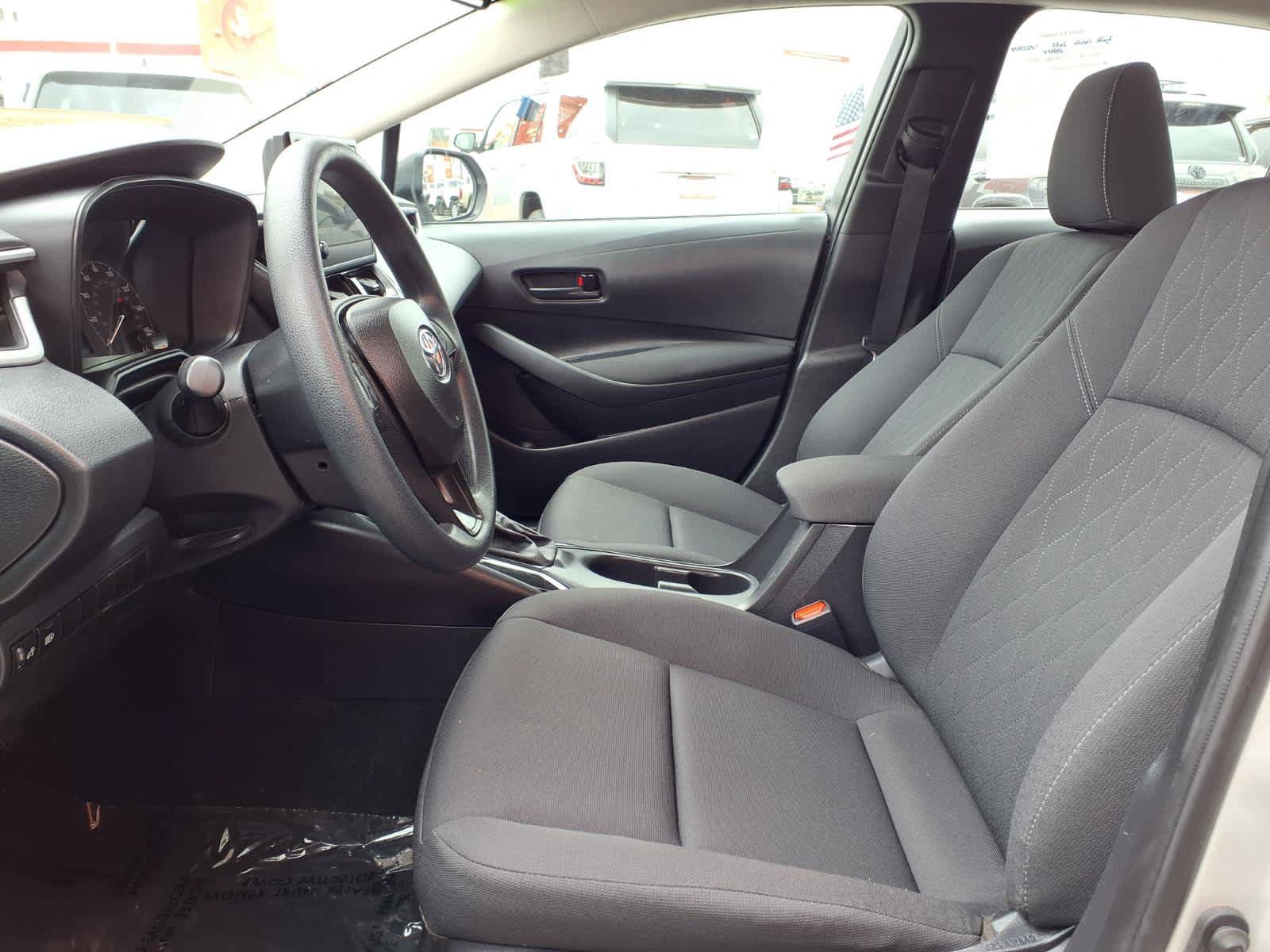 Certified 2025 Toyota Corolla LE FWD image 17