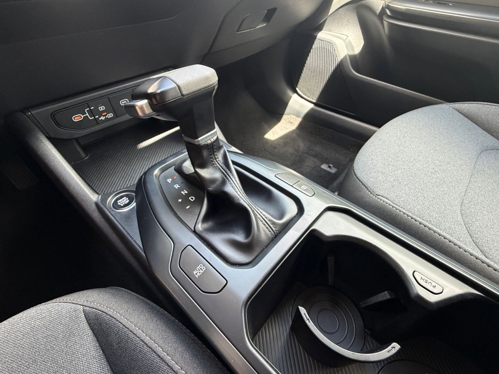 Used 2025 Kia K4 FWD image 39
