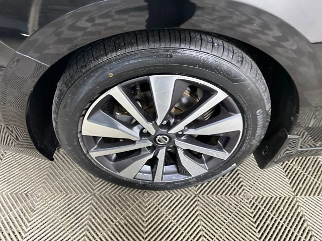 Used 2020 Nissan Sentra SV w/ SV Premium Package image 10