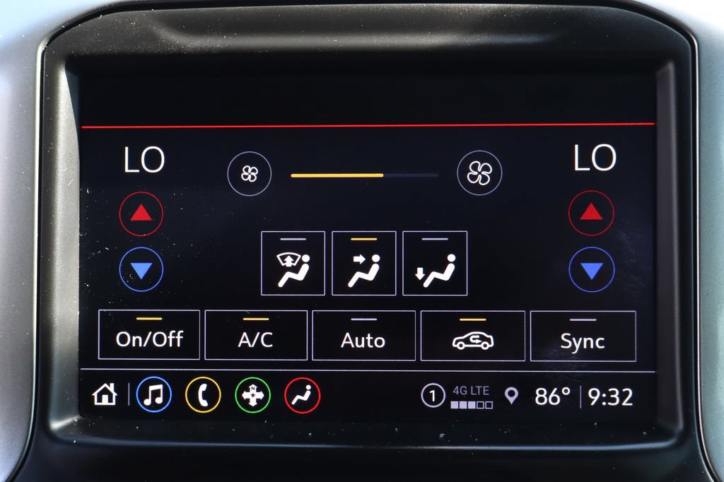 Used 2021 Chevrolet Silverado 1500 LT Trail Boss w/ Convenience Package II AWD/4WD image 32