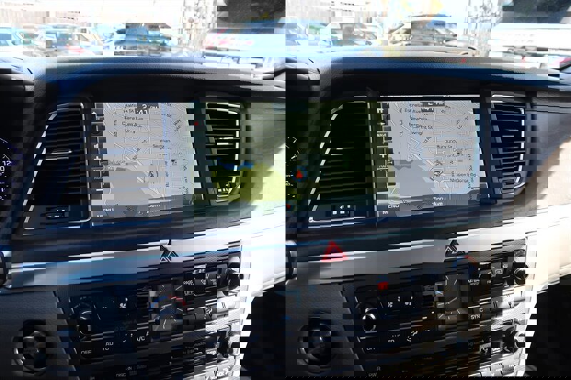 Used 2015 Hyundai Genesis 3.8 w/ Option Group 04 image 10