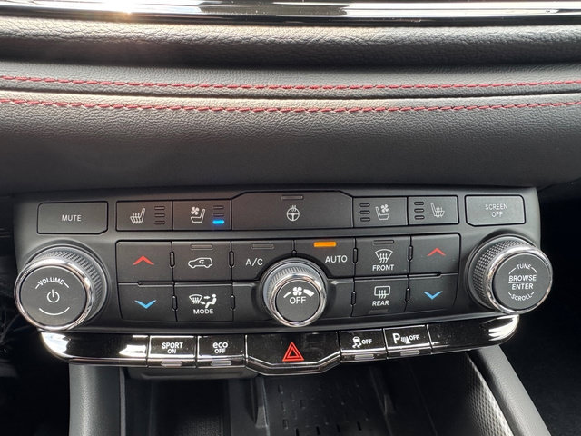 Used 2025 Dodge Durango R/T AWD/4WD image 27