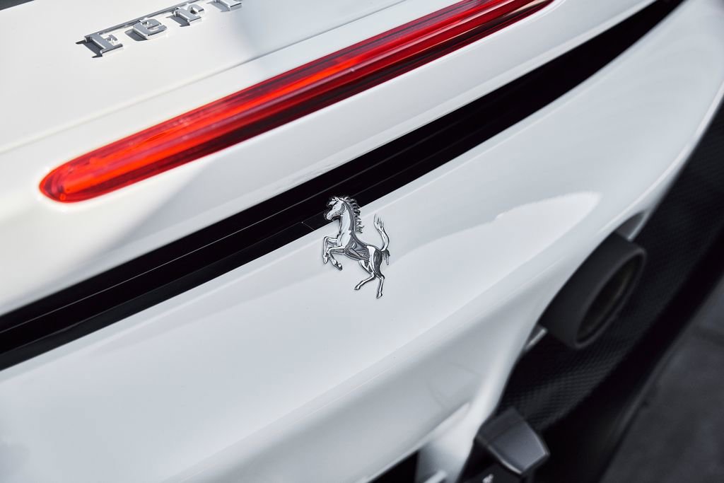 Used 2025 Ferrari SF90 Spider AWD/4WD image 13