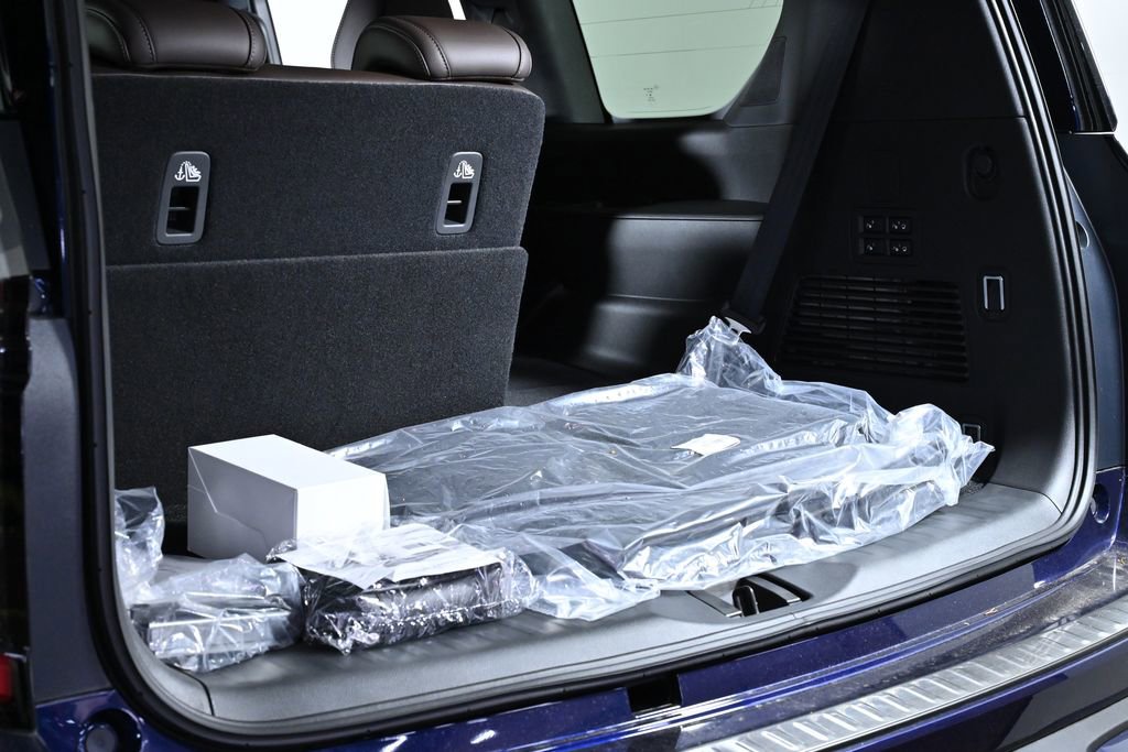 New 2026 Nissan Armada Platinum image 29