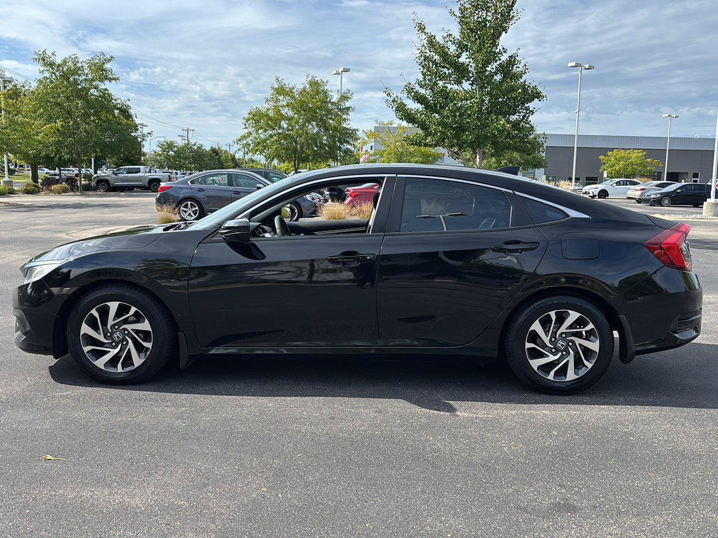 Used 2017 Honda Civic EX image 23