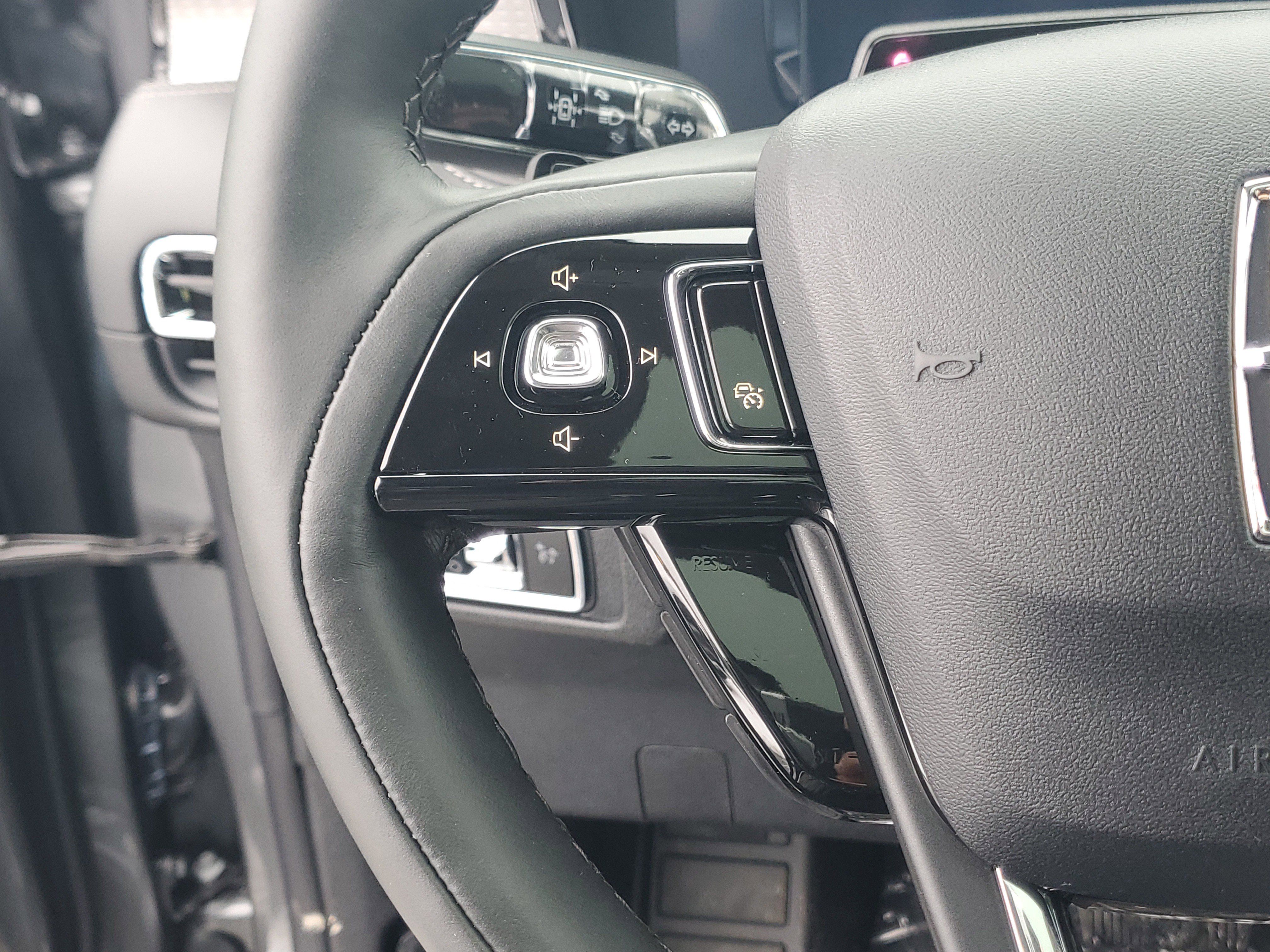 New 2026 Lincoln Corsair Grand Touring image 17