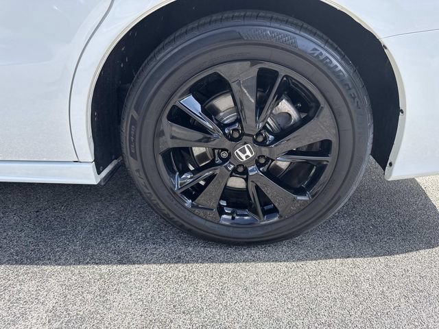 Certified 2024 Honda Odyssey Sport image 11