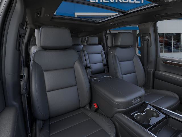 New 2026 Chevrolet Suburban Z71 w/ Z71 Off-Road Package AWD/4WD image 16