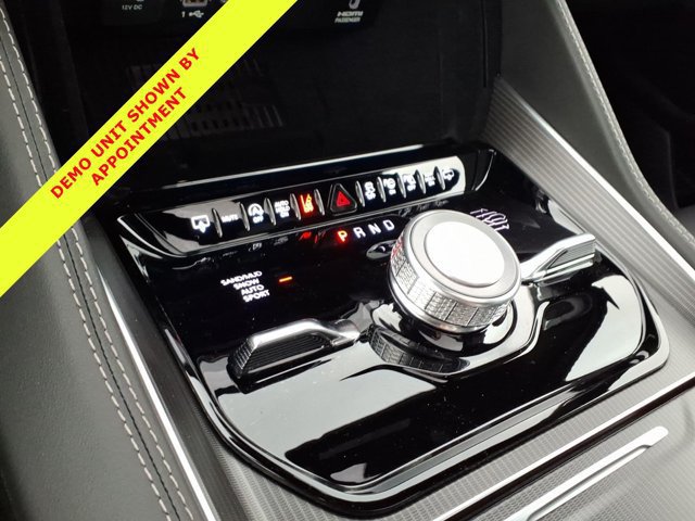 New 2026 Jeep Grand Wagoneer Summit w/ Premium Group III AWD/4WD image 9