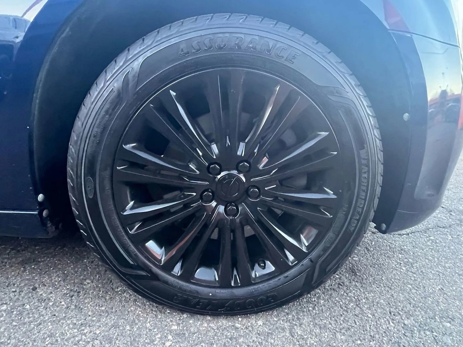 Used 2013 Chrysler 300 S image 20