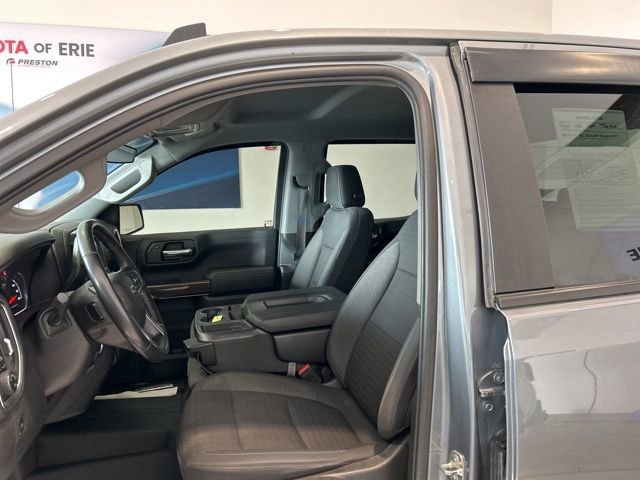 Used 2022 Chevrolet Silverado 1500 RST AWD/4WD image 13