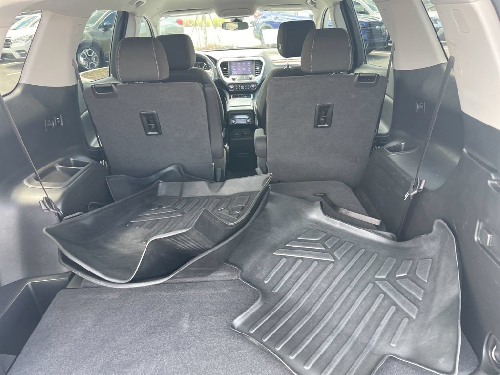 Used 2022 GMC Acadia SLE w/ Driver Convenience Package FWD image 25