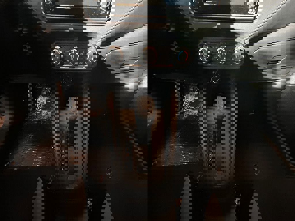 New 2025 Nissan Versa S w/ Trunk Package image 10