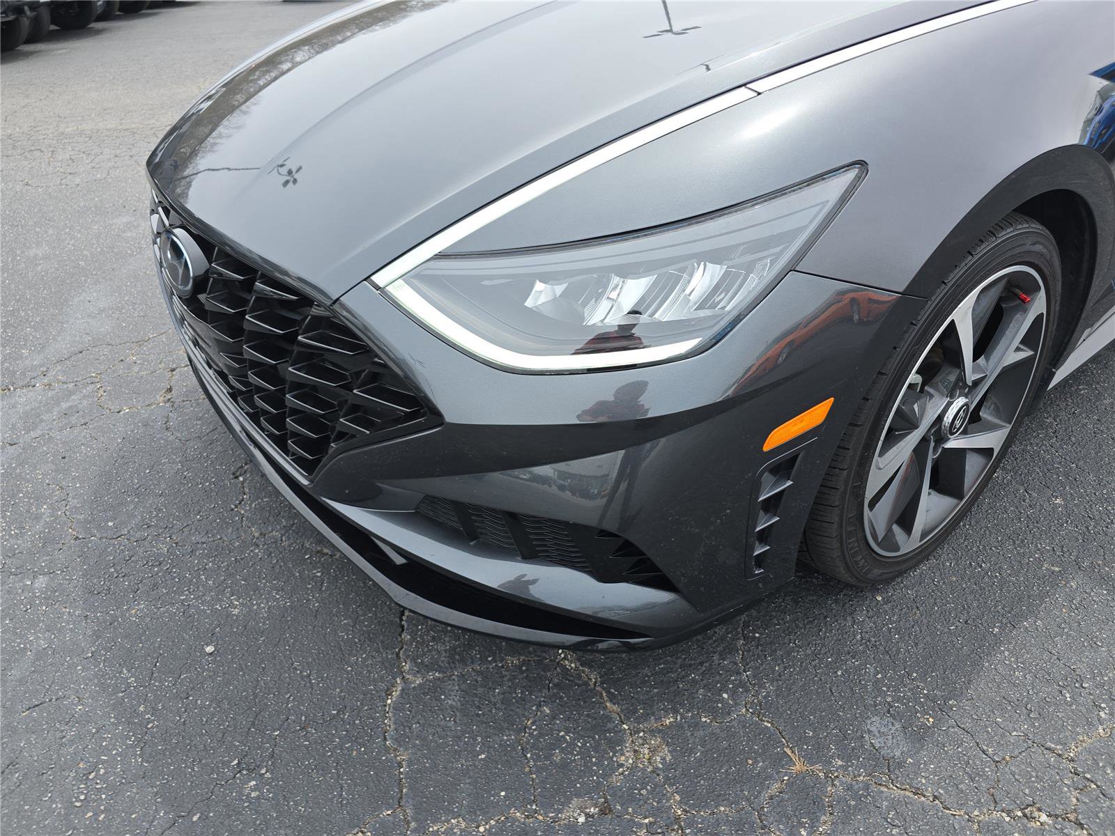 Used 2021 Hyundai Sonata SEL Plus w/ Tech Package image 9