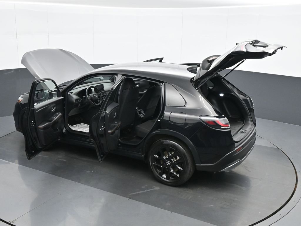 Used 2023 Honda HR-V Sport image 38