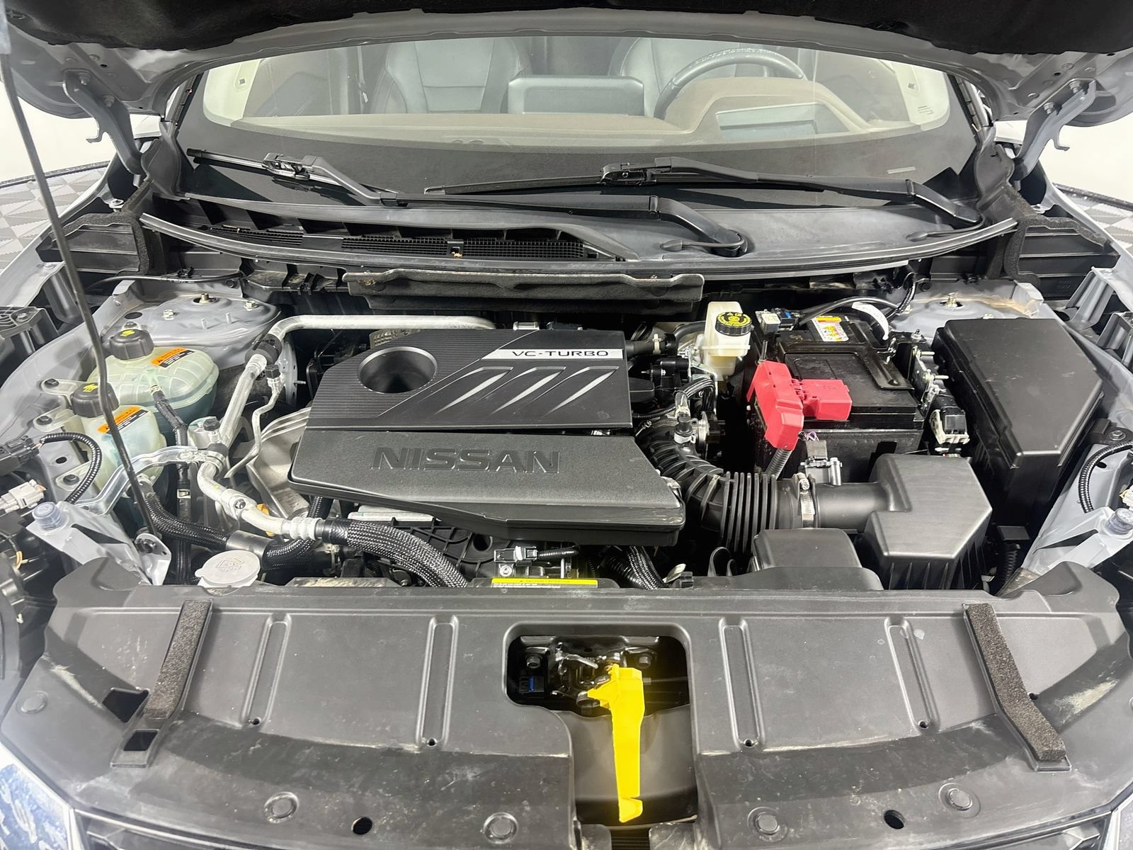 Used 2023 Nissan Rogue Platinum w/ Platinum Premium Package FWD image 32
