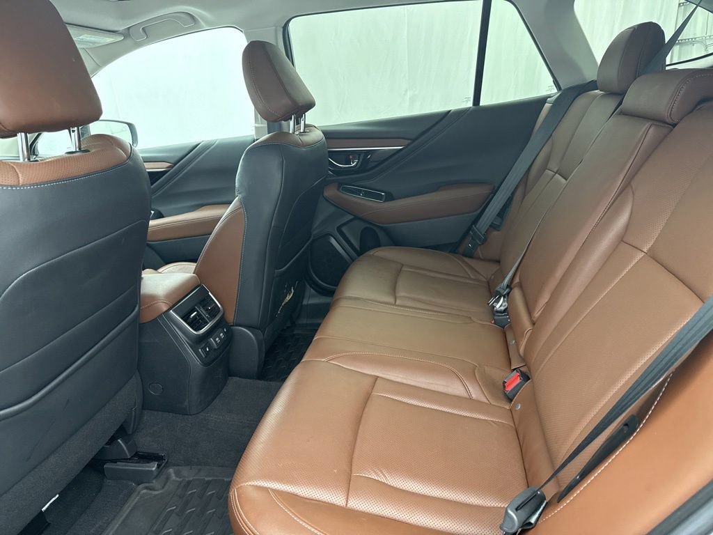 Used 2020 Subaru Outback Touring XT AWD/4WD image 17