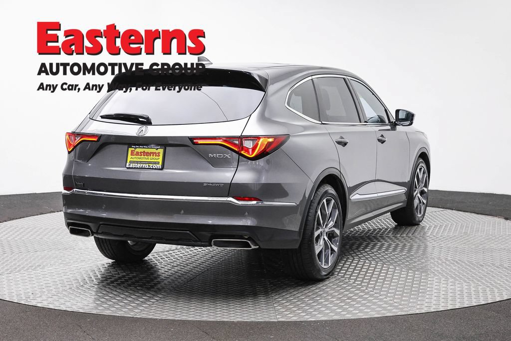 Used 2024 Acura MDX w/ Technology Package AWD/4WD image 5