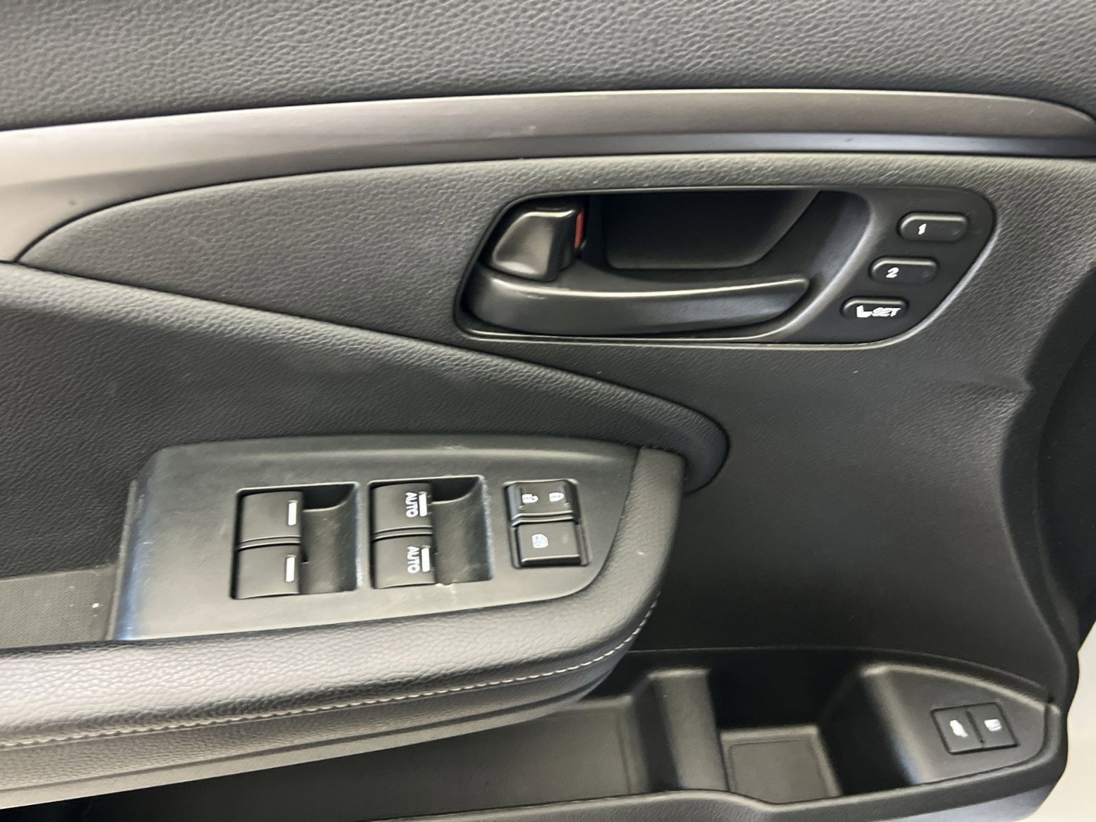 Used 2022 Honda Passport EX-L image 13