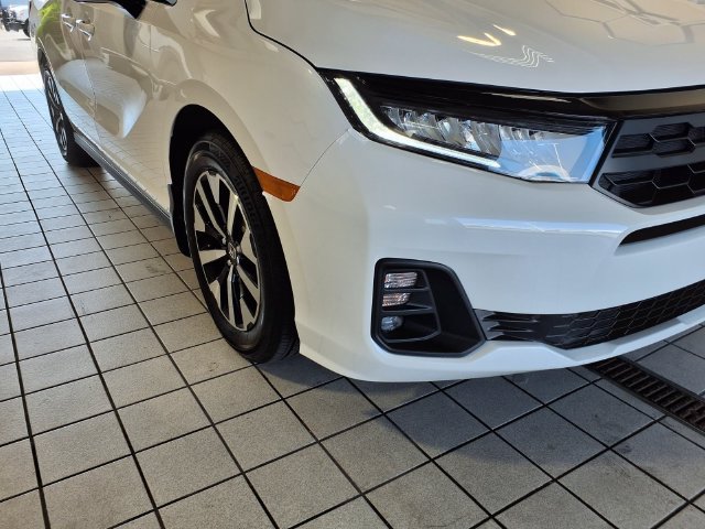 Certified 2026 Honda Odyssey EX-L image 24