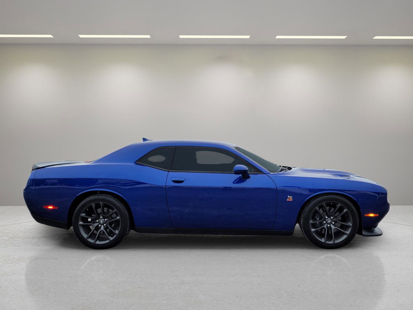 Used 2021 Dodge Challenger R/T Scat Pack w/ Plus Package image 2