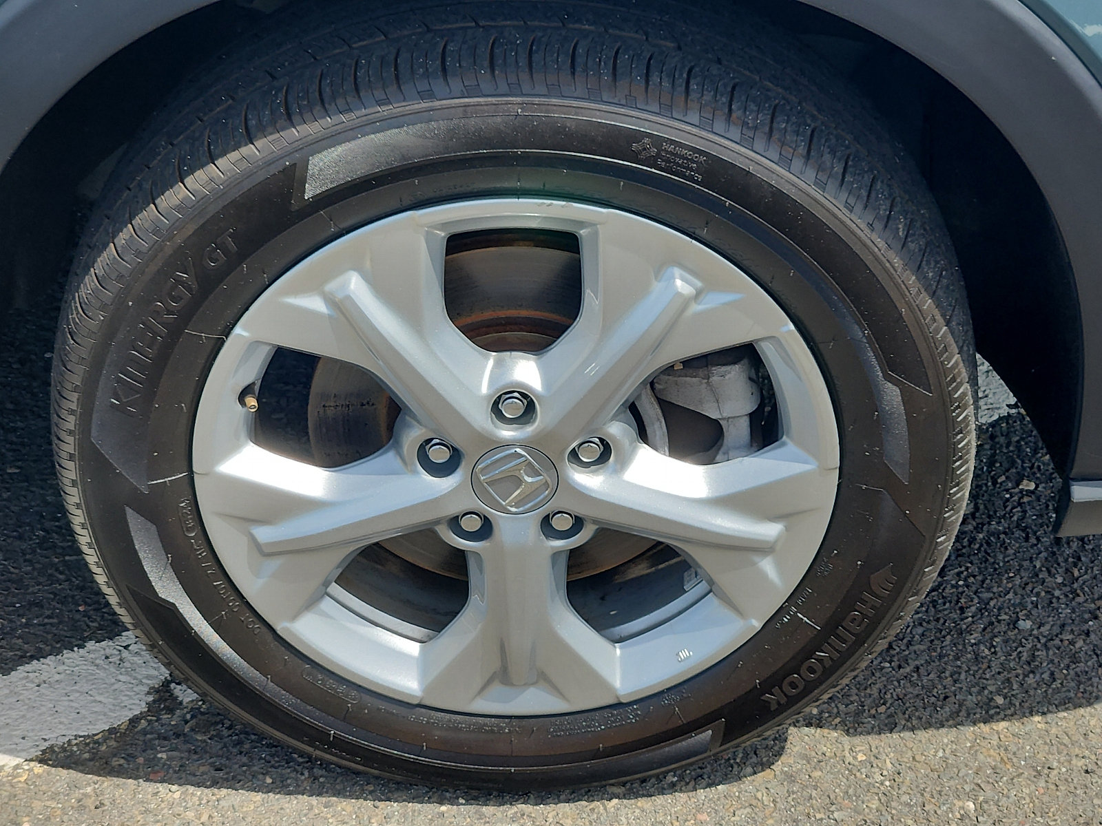 Used 2025 Honda HR-V LX image 8