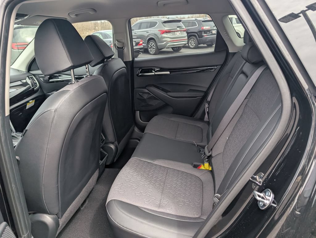 New 2026 Kia Seltos S AWD/4WD image 9