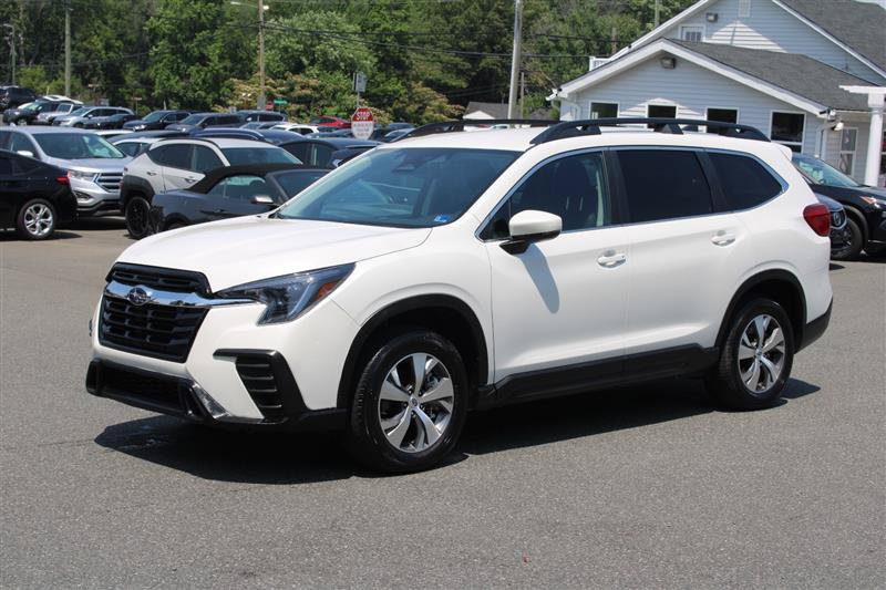Used 2025 Subaru Ascent Premium AWD/4WD image 4