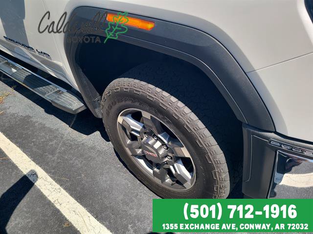 Used 2025 GMC Sierra 2500 SLT w/ SLT Premium Package AWD/4WD image 31