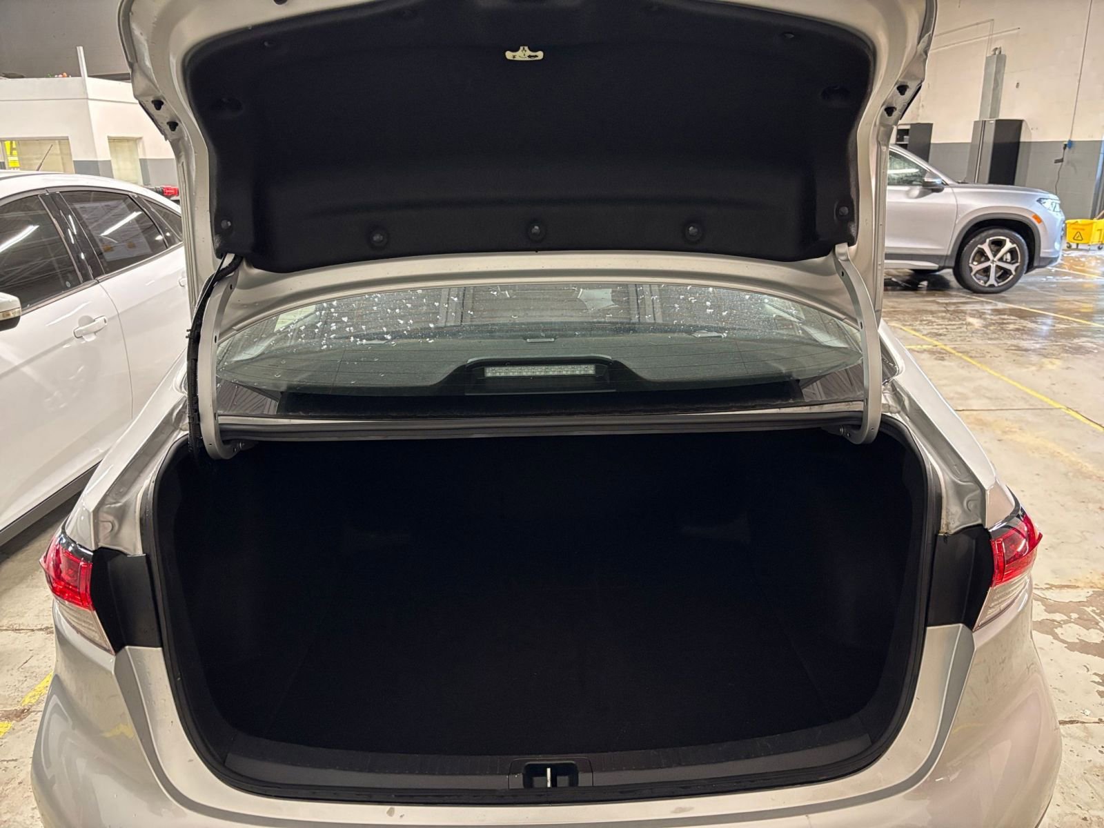 Used 2025 Toyota Corolla LE FWD image 30